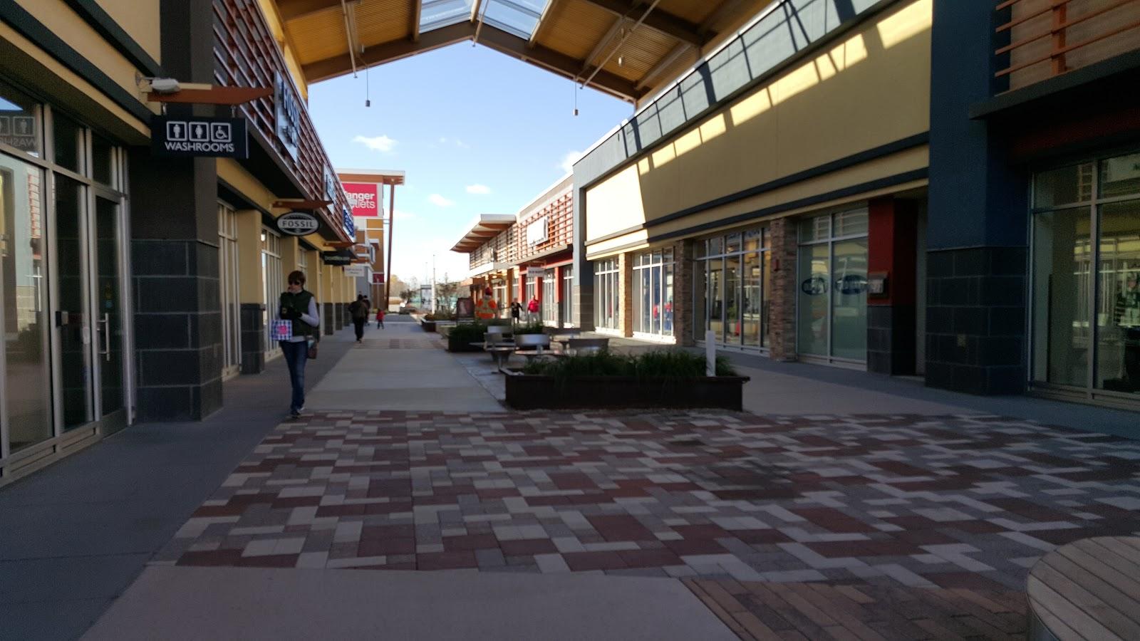 Shopping in Ottawa | Tanger Outlets 